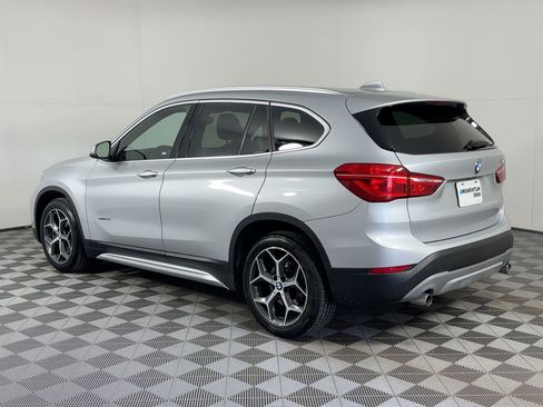 Used 2018 BMW X1 sDrive28i image 3
