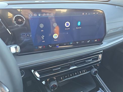 New 2026 Chevrolet Traverse LT image 22