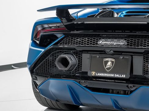 Used 2023 Lamborghini Huracan Tecnica RWD image 49