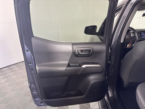 Used 2021 Toyota Tacoma SR5 image 16