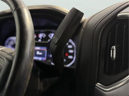 Used 2020 GMC Sierra 1500 SLE w/ SLE Value Package image 41