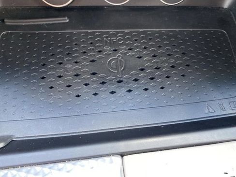 Used 2023 Genesis G70 3.3T w/ Sport Prestige Package image 27