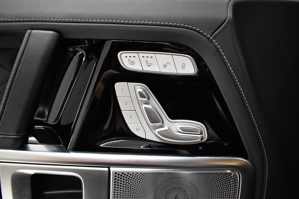 Used 2025 Mercedes-Benz G 63 AMG 4MATIC image 17