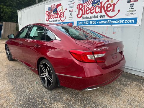 Used 2021 Honda Accord Touring image 8