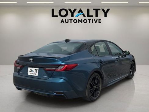 Used 2025 Toyota Camry XSE image 5