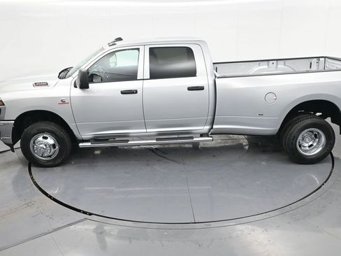 New 2026 RAM 3500 Tradesman w/ Chrome Appearance Group A image 30