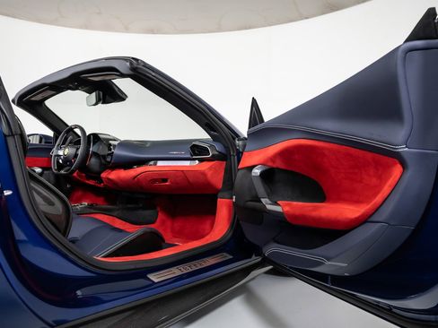 Used 2024 Ferrari 296 GTS image 40