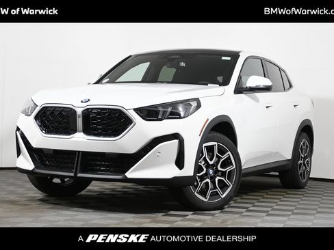 New 2026 BMW X2 xDrive28i w/ Technology Package AWD/4WD image 1