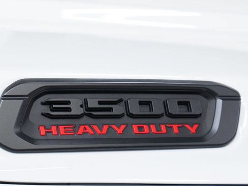 Used 2026 RAM 3500 Big Horn AWD/4WD image 21