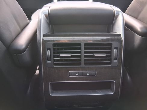 Used 2016 Land Rover Range Rover Sport HSE image 18