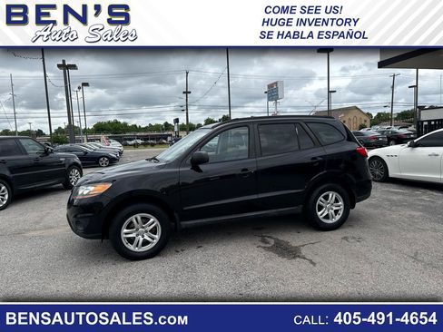 Used 2010 Hyundai Santa Fe GLS image 1