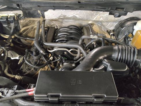 Used 2013 Ford F150 STX w/ Mid Equipment Group RWD image 30