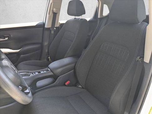 Used 2024 Honda HR-V LX image 15