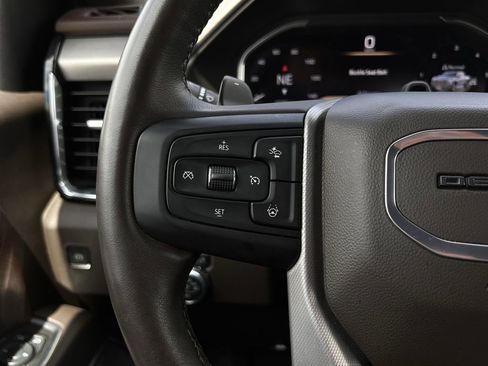 Used 2025 GMC Sierra 1500 Denali image 14