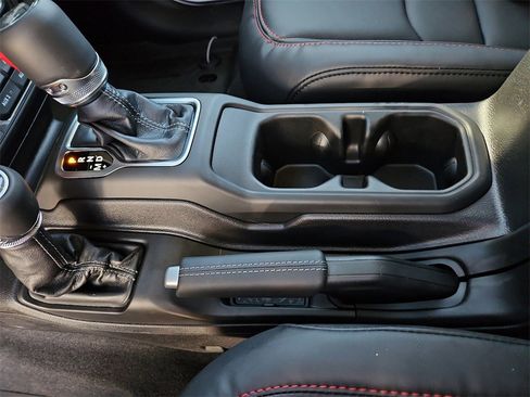 New 2026 Jeep Wrangler Unlimited Rubicon image 24