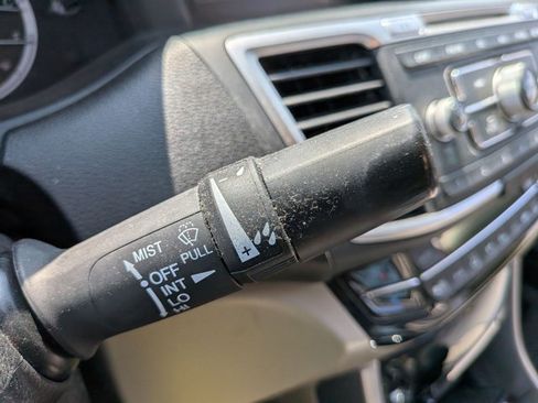 Used 2016 Honda Accord LX image 13