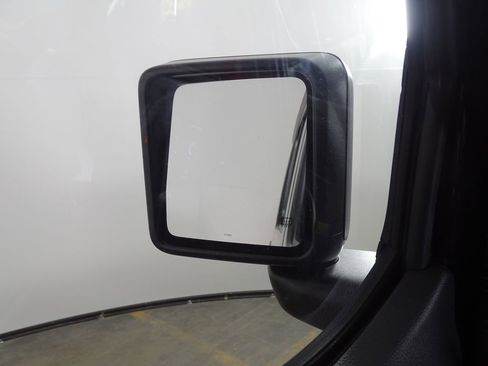 New 2026 Jeep Wrangler Sahara AWD/4WD image 41