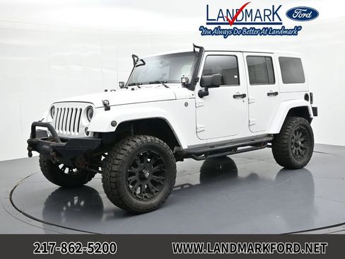 Used 2013 Jeep Wrangler Unlimited Sahara w/ Connectivity Group AWD/4WD image 1