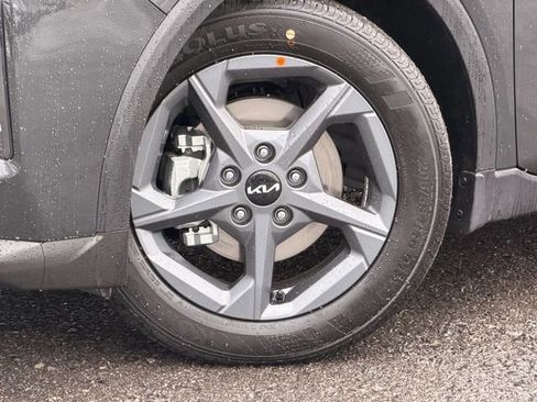 New 2025 Kia K4 LXS image 25