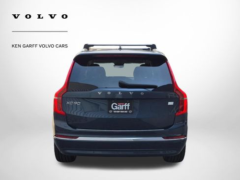Used 2023 Volvo XC90 T8 Ultimate AWD/4WD image 4