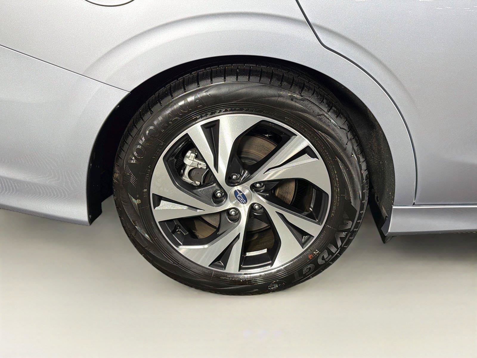 Used 2025 Subaru Legacy Premium AWD/4WD image 34