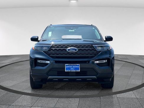 Used 2023 Ford Explorer XLT w/ Equipment Group 202A RWD image 11