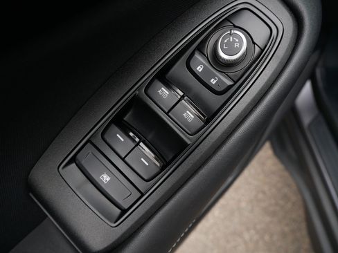 Certified 2024 Subaru Outback Premium AWD/4WD image 19