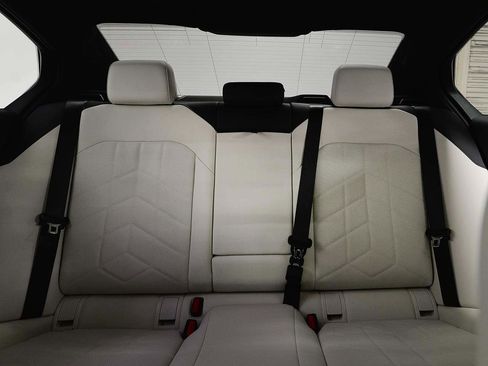 New 2026 BMW 530i w/ M Sport Package image 9