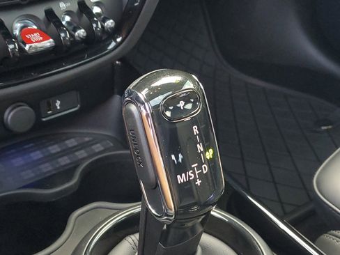 Used 2024 MINI Cooper Clubman S image 12