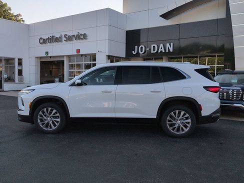 New 2026 Buick Enclave Preferred w/ Power Package AWD/4WD image 8
