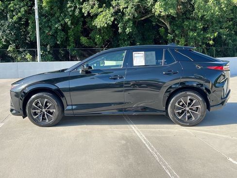 Certified 2026 Lexus RZ 450e AWD w/ Technology Package image 4
