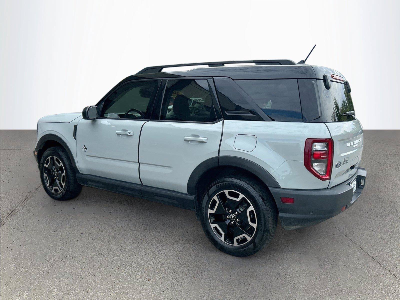 Used 2021 Ford Bronco Sport Outer Banks w/ Outer Banks Package AWD/4WD image 6