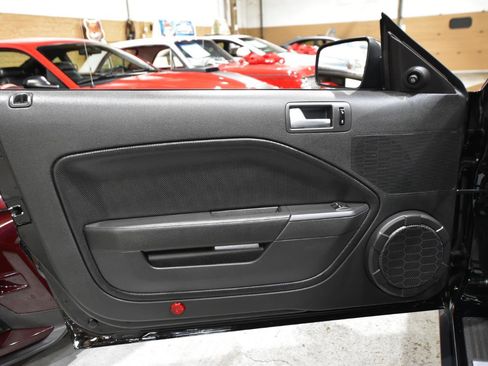 Used 2009 Ford Mustang Shelby GT500 image 14