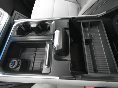 New 2026 Ford Expedition Max Platinum AWD/4WD image 18
