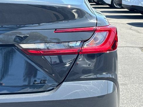Used 2025 Toyota Camry LE FWD image 15