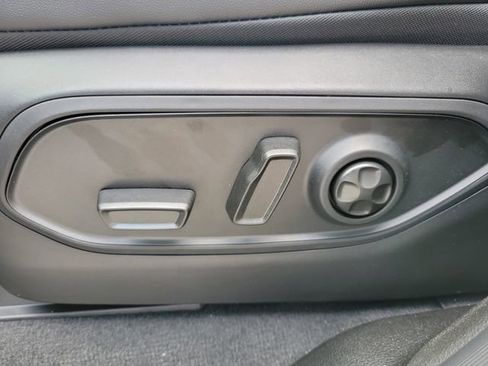 New 2026 Jeep Grand Cherokee Altitude RWD image 14