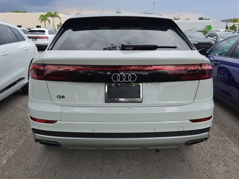 Certified 2024 Audi Q8 Premium Plus w/ Premium Plus Package AWD/4WD image 5