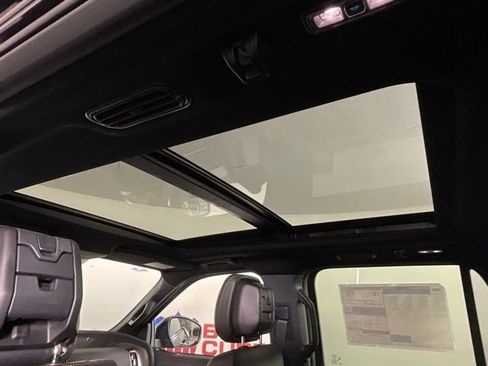 New 2026 Ford Expedition Tremor image 22