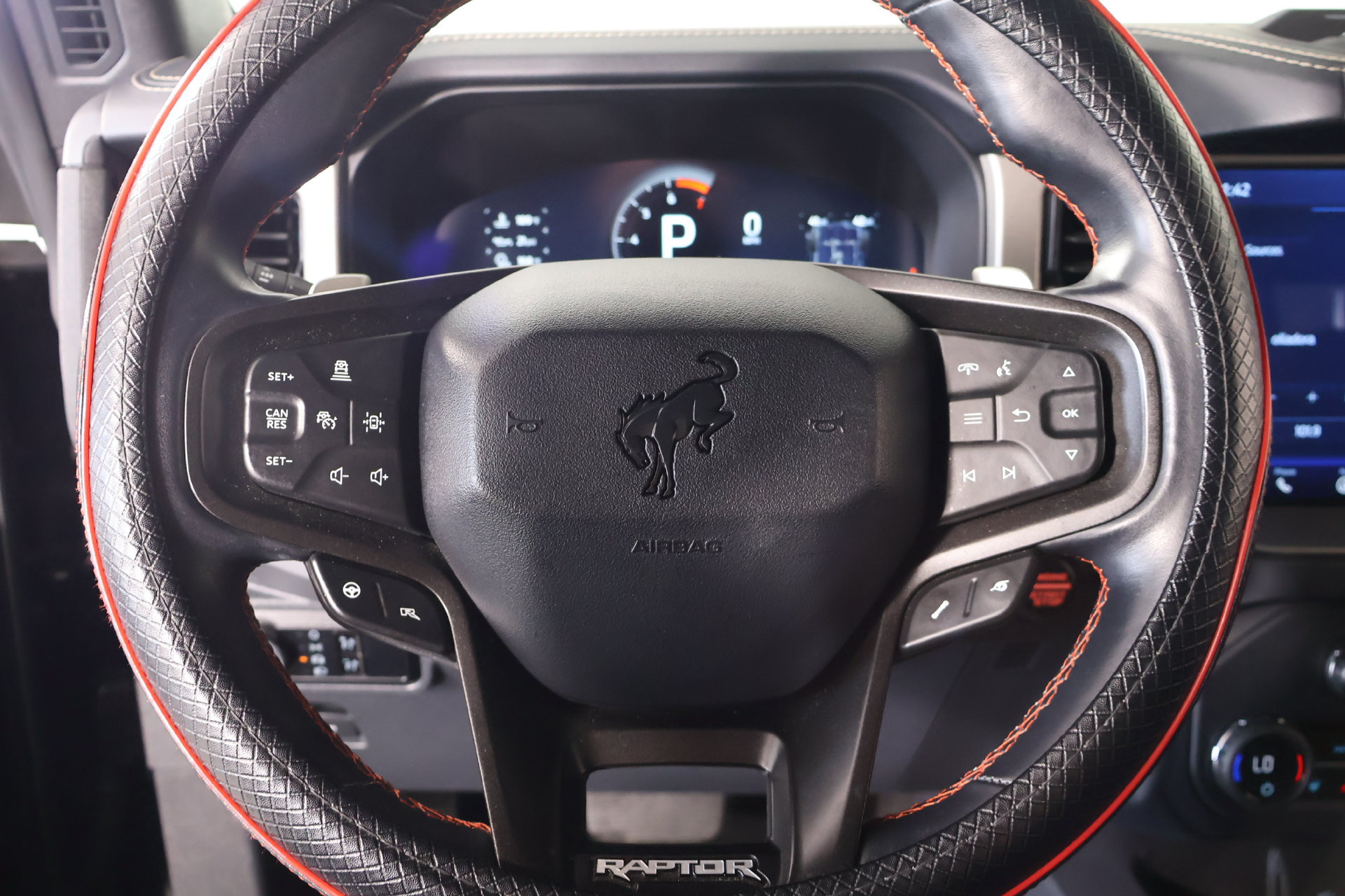 Used 2024 Ford Bronco Raptor AWD/4WD image 3