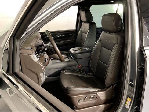 Used 2023 GMC Yukon Denali image 37