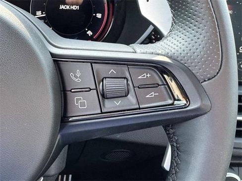 New 2025 Alfa Romeo Giulia image 19