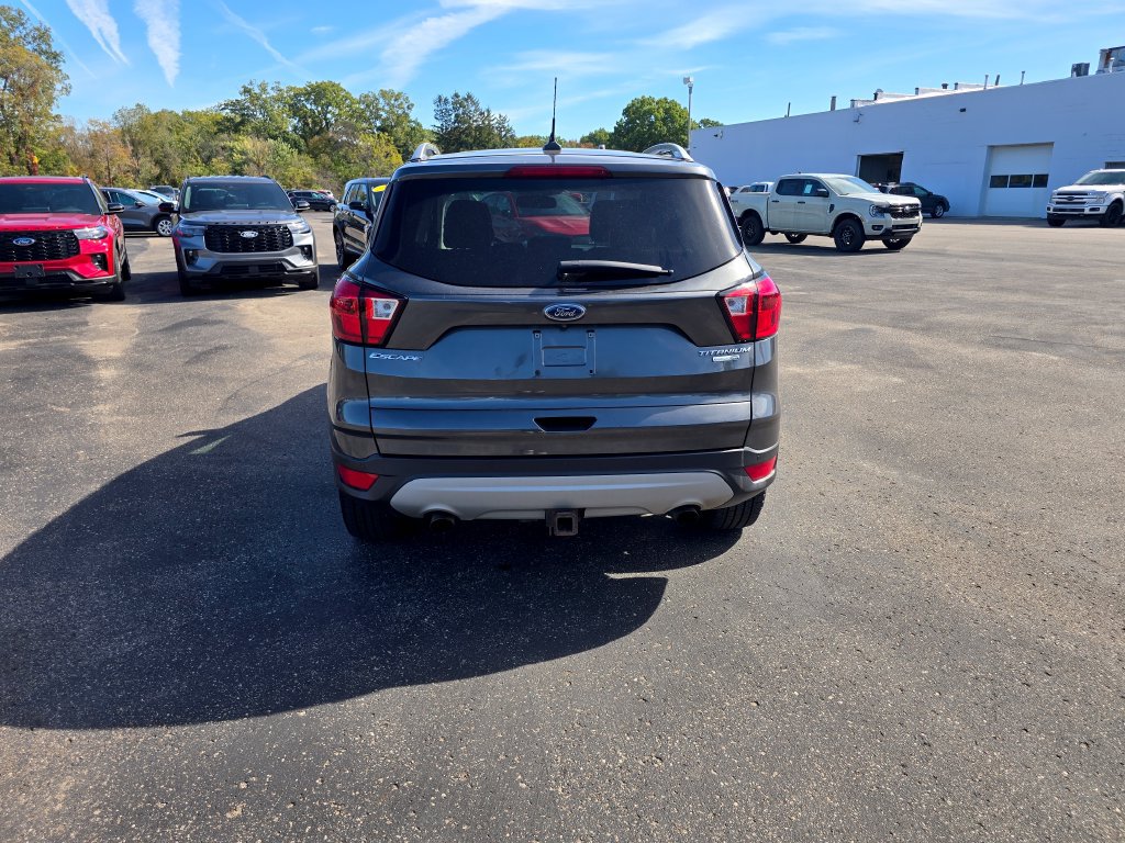 Certified 2019 Ford Escape Titanium AWD/4WD image 4