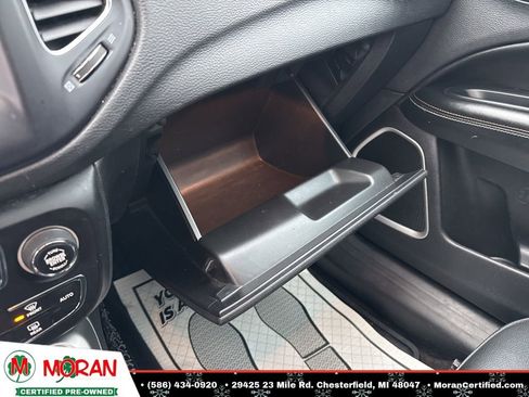 Used 2021 Jeep Compass Latitude w/ Sun and Sound Group image 21