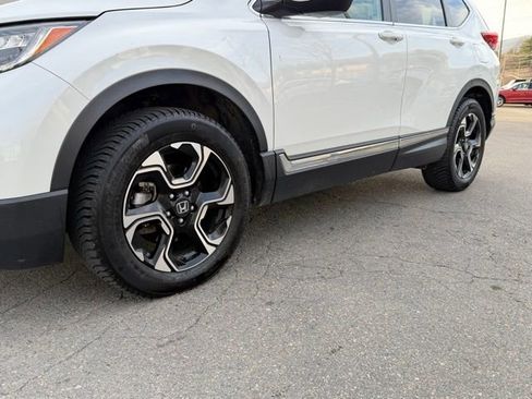 Used 2019 Honda CR-V Touring image 9