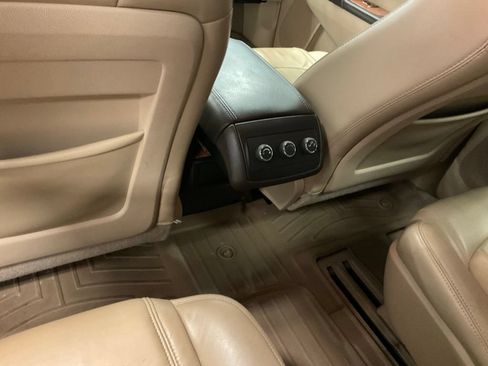 Used 2012 Buick Enclave Leather AWD/4WD image 28