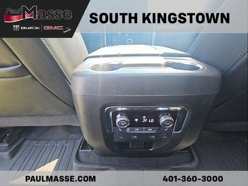 Used 2025 GMC Yukon Denali w/ Denali Reserve Package AWD/4WD image 18