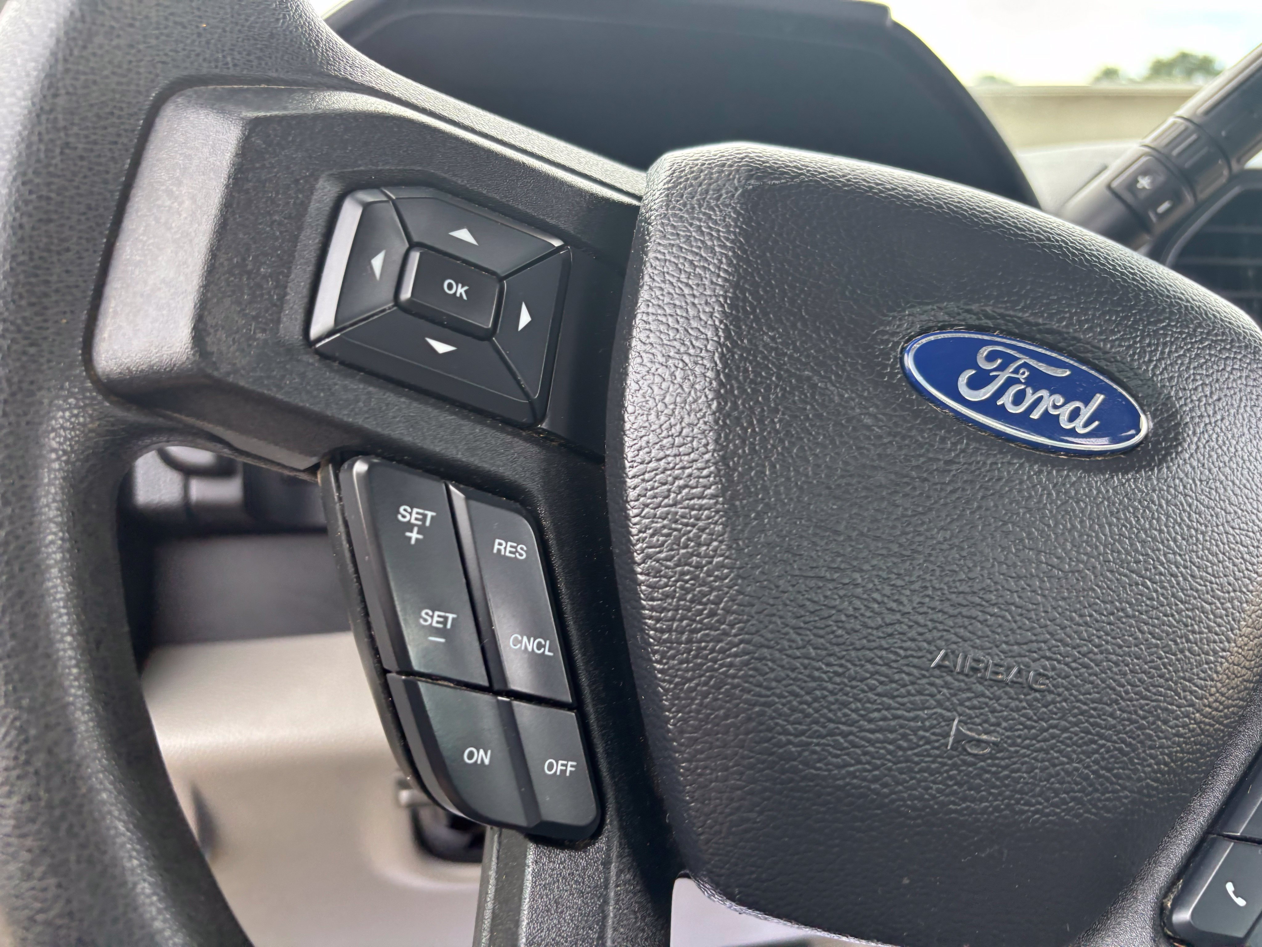 Used 2018 Ford F150 XL w/ Equipment Group 101A Mid AWD/4WD image 28