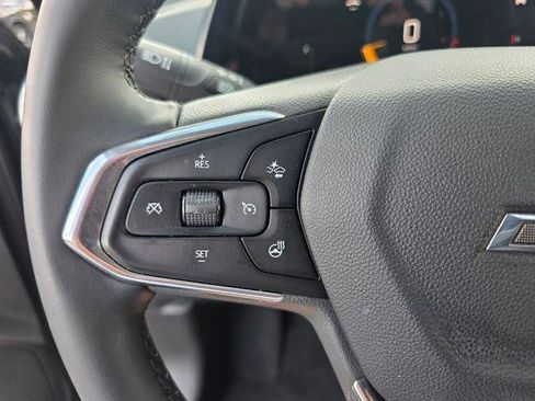 Certified 2025 Chevrolet Trax ACTIV w/ Sunroof Package FWD image 31