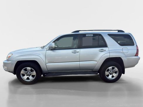 Used 2005 Toyota 4Runner Limited RWD image 2