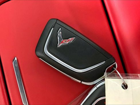 Used 2023 Chevrolet Corvette Stingray Premium Conv w/ Z51 Performance Package image 14